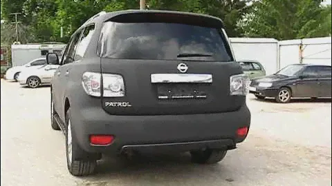 Nissan Patrol - черный супер матовый (HEXIS)