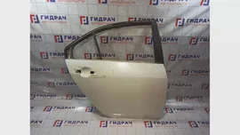 Дверь задняя правая Nissan Primera (P12)