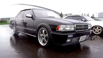 NISSAN CEDRIC Y31　日産 セドリック Y31