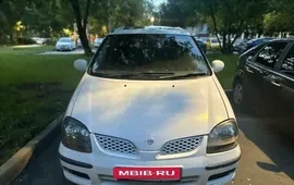 Nissan Tino
