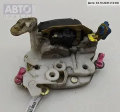 Замок двери передней правой Nissan 100NX