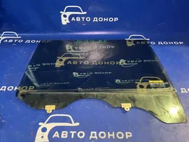 823004N100 стекло NISSAN SERENA PNC24