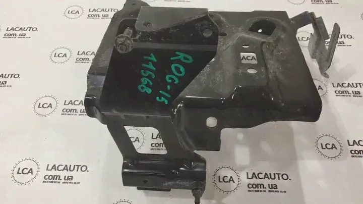 Кронштейн под АКБ Nissan Rogue 14- 23714-4BA0B