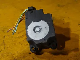 сервопривод заслонок печки Nissan Note E11