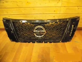 Решетка радиатора Nissan Pathfinder (R52) 2013>