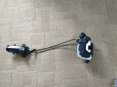 Ручка Двери+замок Nissan Almera G15 RUS