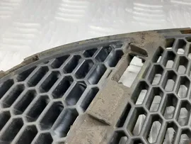 Решетка радиатора Nissan Almera N16, Almera N16