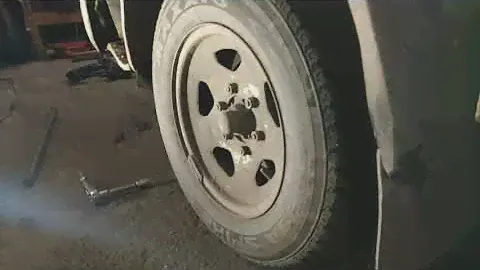 Замена рычага Nissan Atlas f23