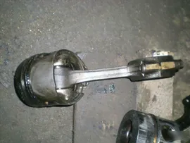 Поршневая на Nissan DIESEL CM87 FE6T