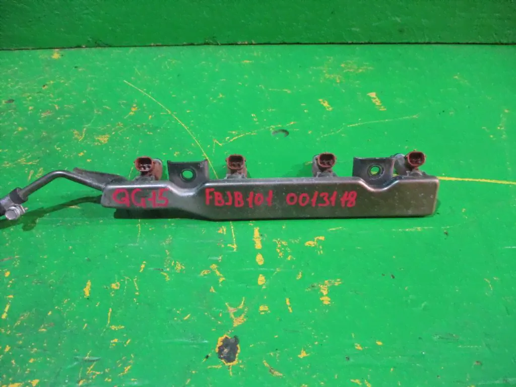 форсунка Nissan Sunny FB15 QG15