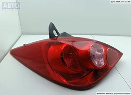 Фонарь задний левый Nissan Tiida