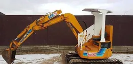Экскаватор Nissan SB20, Вес: 3т., на железе