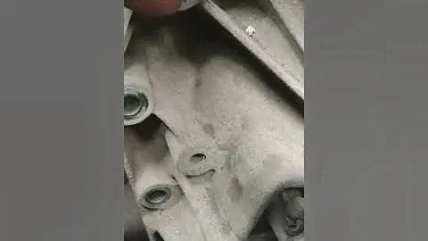 Снятие стартера nissan tiida 2008