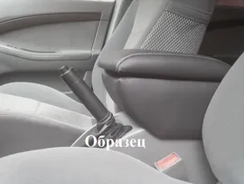 Подлокотник на Nissan Note (2005-2013)