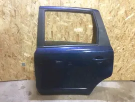 H21019U0M0 Дверь задняя левая nissan Note E11 H21019U0MA