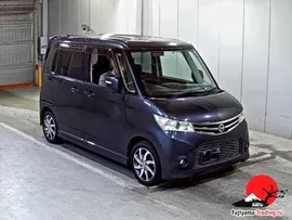 Nissan Roox 2011