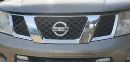 nissan pathfinder 05 - r51 решетка радиатора