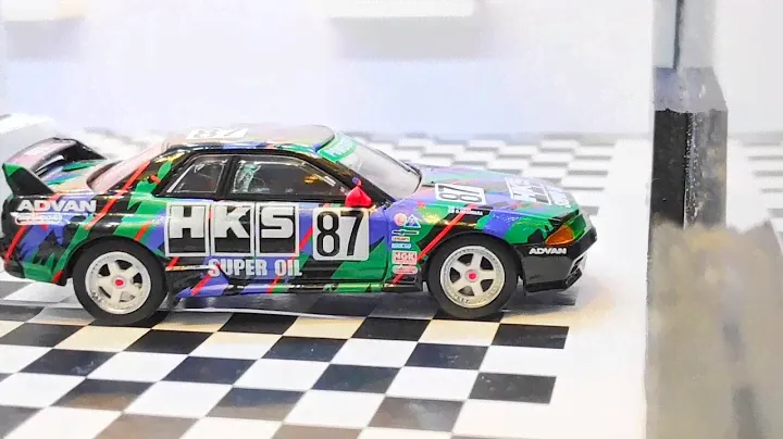 Mini GT Nissan Skyline GTR R32 HKS LIVERY