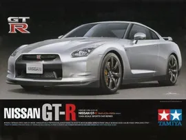 Сборная модель Автомобиль Nissan GT-R 1/24