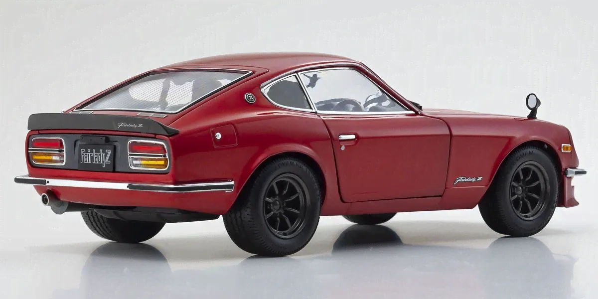 Масштабная модель Nissan Fairlady Z (S30) красный металлик лучшая цена!-3
