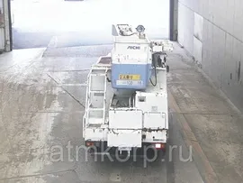 Автовышка Nissan Vanette