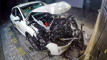 Nissan Qashqai Crash and Safety Test
