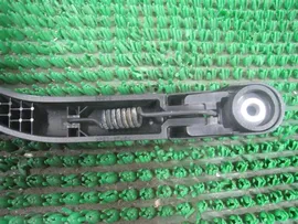 Поводок стеклоочистителя задний для Nissan Note (E11) 287811U600