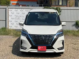 Продажа Nissan Serena E-Power V Рестайлинг