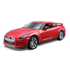 Машина Bburago NISSAN GT-R 1 к 32 BB