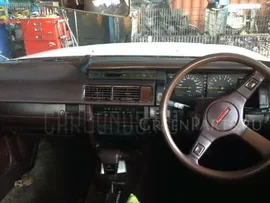 Светильник салона на Nissan Cedric Y31