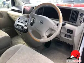 Nissan Elgrand 2003