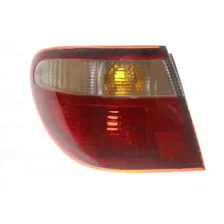 Задний фонарь внешний левый (седан) Nissan Almera N16