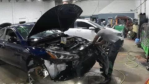 2021 Nisan Altima how to take the front bumper and headlamp off