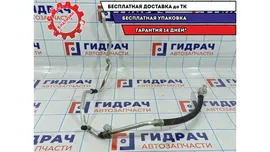 Трубка кондиционера Nissan Tiida 92480-EL200.