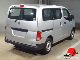 Nissan NV200 2017