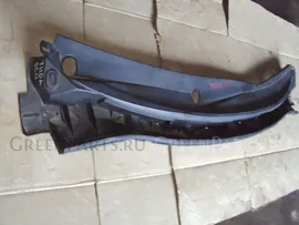 Жабо на Nissan Tiida