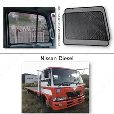 Каркасные шторки на Nissan Diesel / ниссан дизель съёмная тонировка / автошторки / магнитные шторки на грузовик затемнение 85%