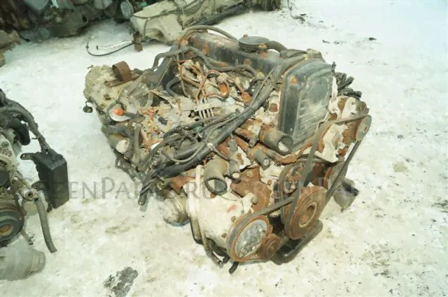 Двигатель на Nissan Largo VNW30 CD20T-2
