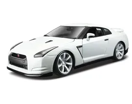 Коллекционная машина Nissan GT-R, белая, 1:18