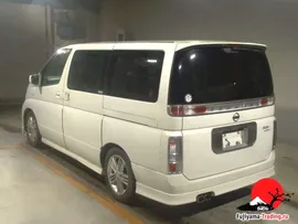 Nissan Elgrand 2004