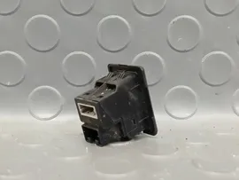 Разъем AUX USB Nissan terrano 28023ZW80B в Москве