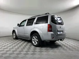NISSAN Pathfinder 2.5, 2008