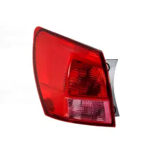 Фонарь задний внешний левый Nissan Qashqai