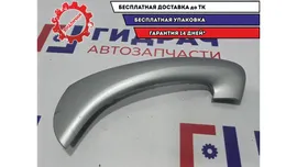 Накладка ручки двери передней правой Nissan Terrano D10 809606460R. Царапины.