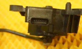 педаль газа Nissan Wingroad Jy12