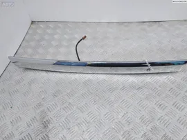 Накладка подсветки номера Nissan Tiida 54024191