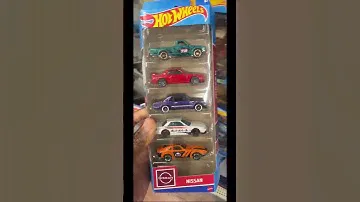 Finally found the #HotWheels #Nissan 5 pack