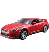 Машинка коллекционная Bburago Nissan GT-R 1 : 32