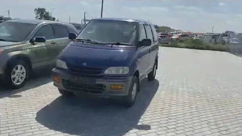 Видеопрезентация автомобиля Nissan serena