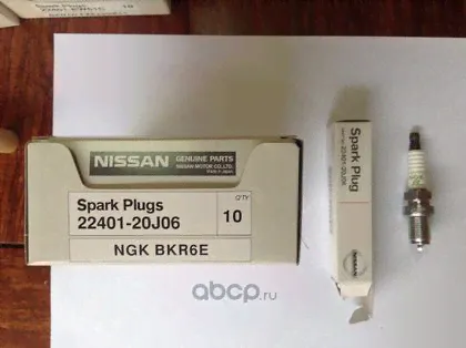 Свеча зажигания Nissan для Nissan Maxima A32 1995-2000. Артикул 2240120J06-0